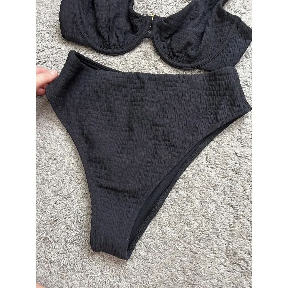 Abercrombie & Fitch High Apex Underwire Bikini Top & High Leg Cheeky Bottom